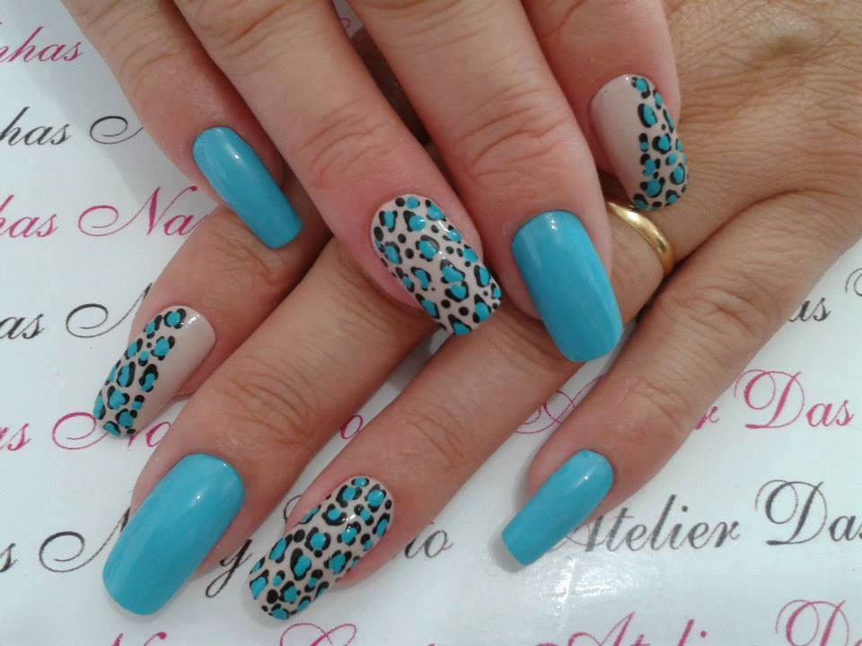 Autumn Leaves Manicure