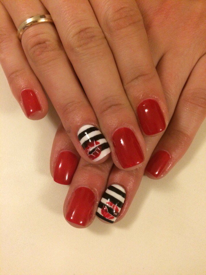 Autumn Leaves Manicure