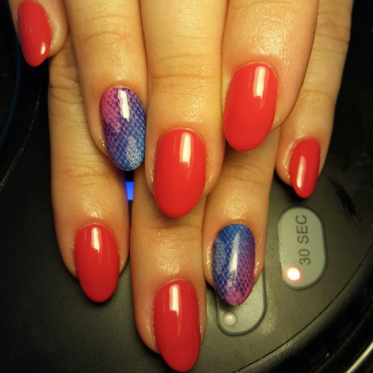 Autumn Leaves Manicure