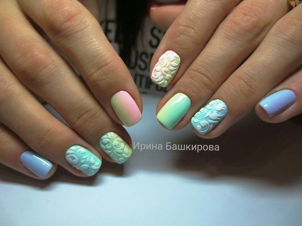Autumn Leaves Manicure