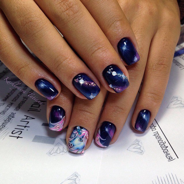 Autumn Leaves Manicure
