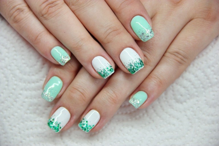 Autumn Leaves Manicure
