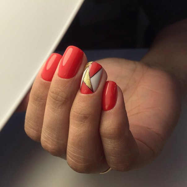 Autumn Leaves Manicure
