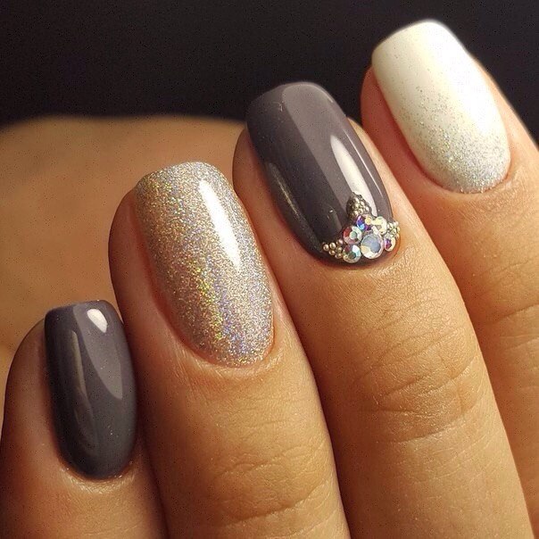 Autumn Leaves Manicure