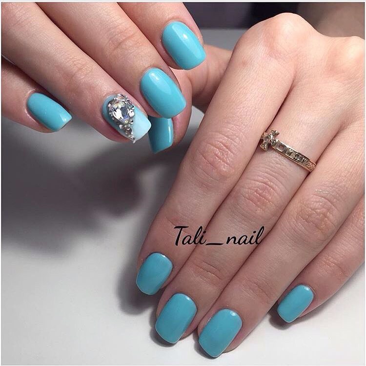 Autumn Leaves Manicure