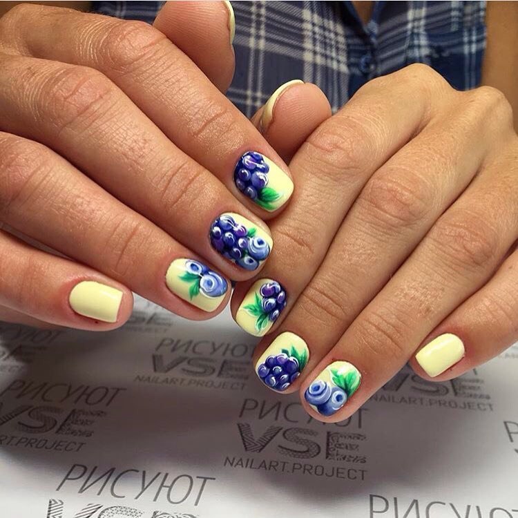 Fall Nails Design