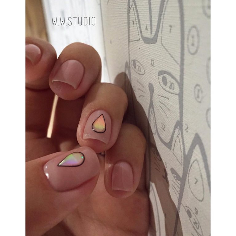 Autumn Leaves Manicure