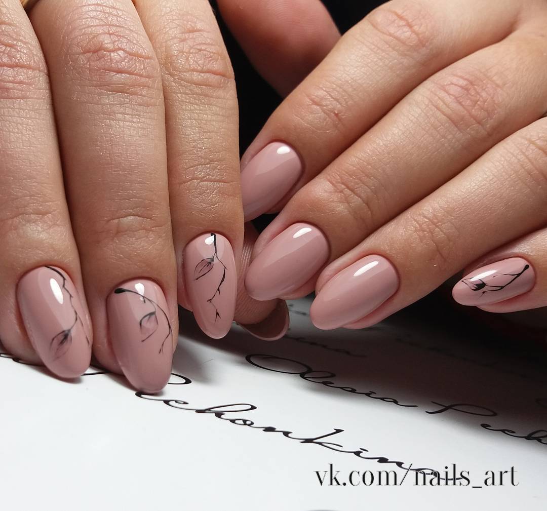 Autumn Leaves Manicure