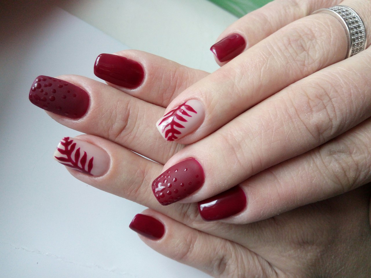 Autumn Leaves Manicure
