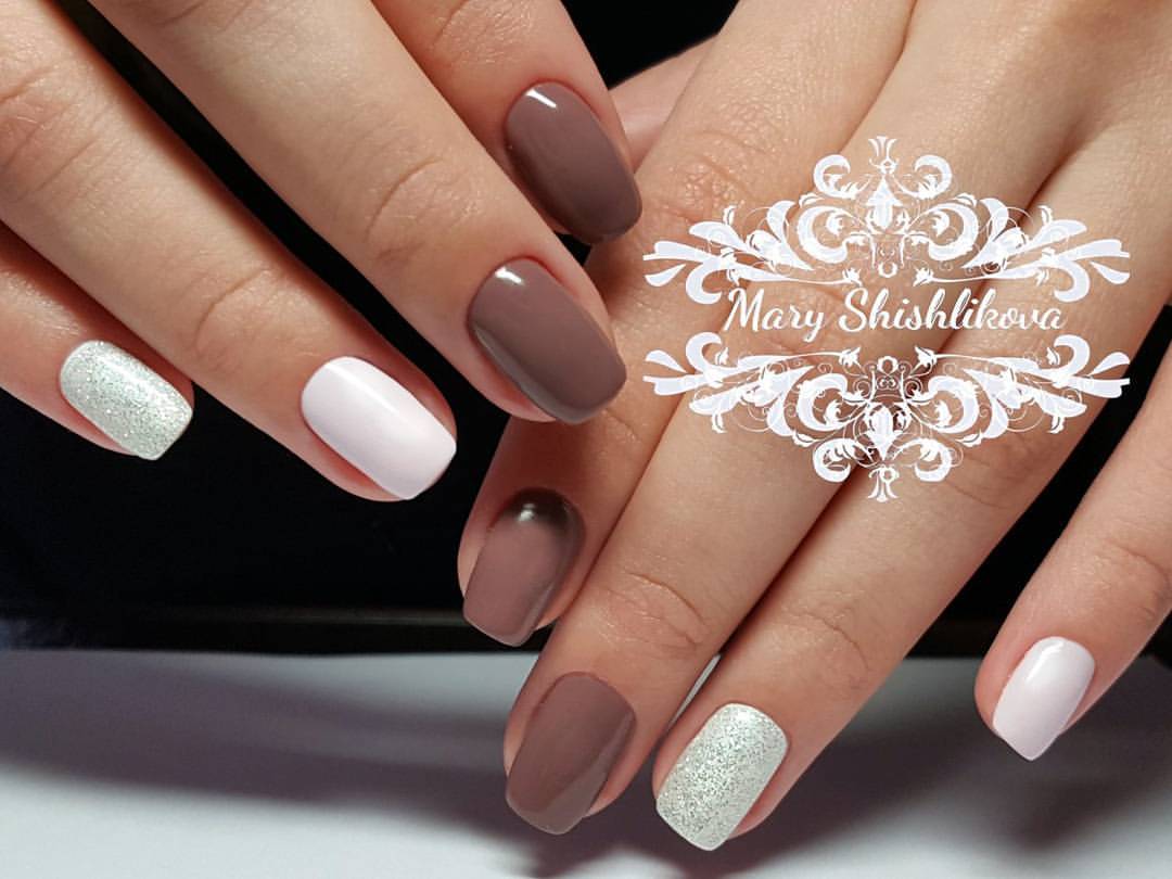 Autumn Leaves Manicure