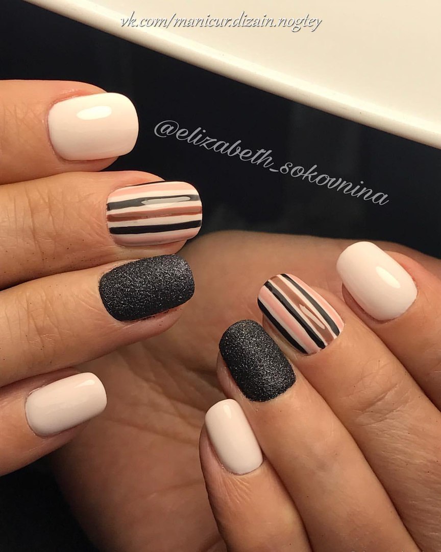 Autumn Leaves Manicure