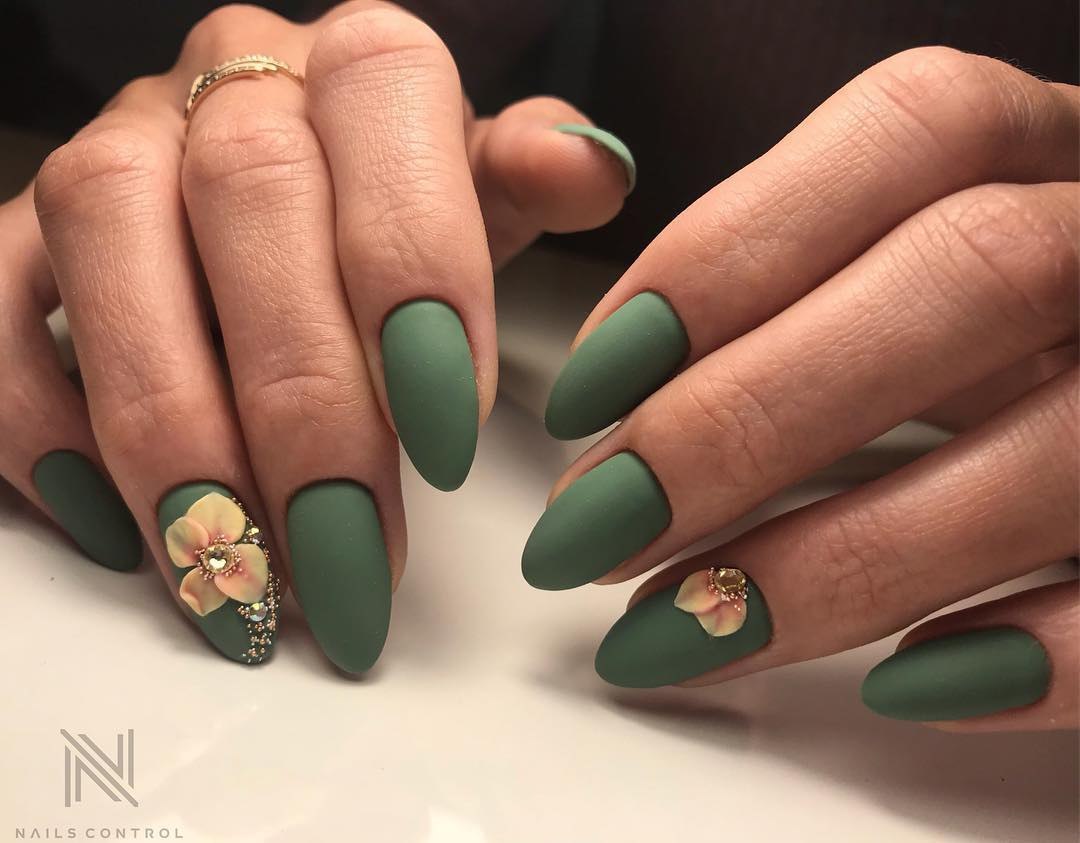 Fall Nails Design