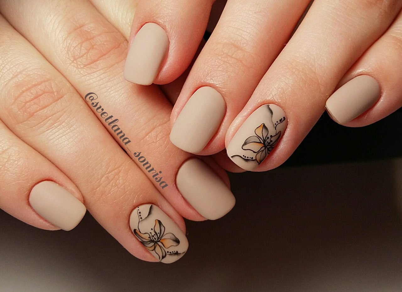 Fall Nails Design