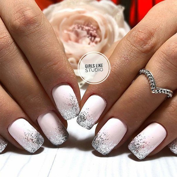Autumn Leaves Manicure