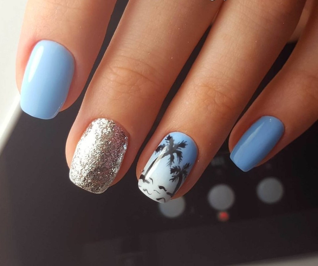 Autumn Leaves Manicure
