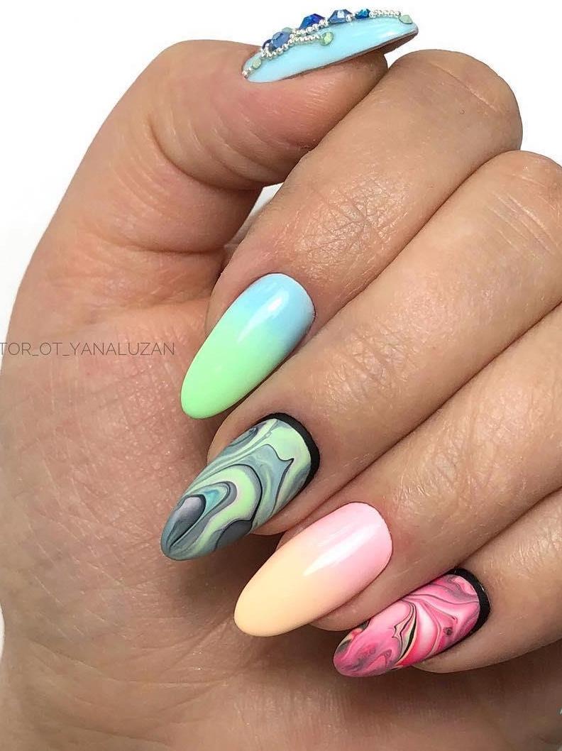 Fall Nails Design