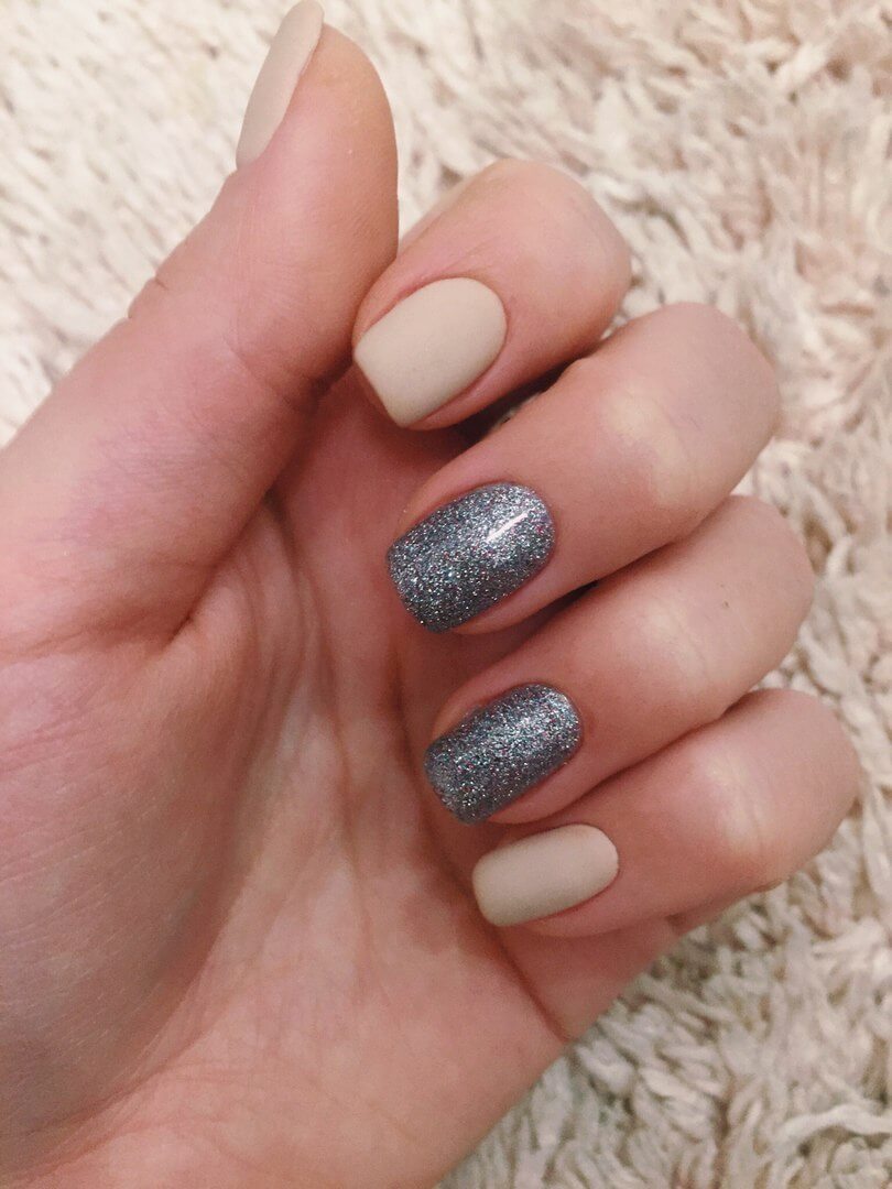 Autumn Leaves Manicure