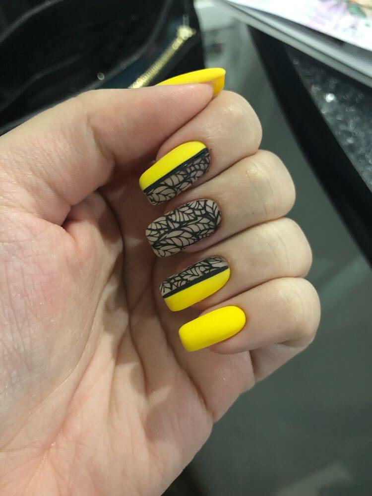 Fall Nails Design