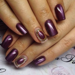 Dark violet nails photo