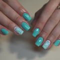 White-Turquoise nails