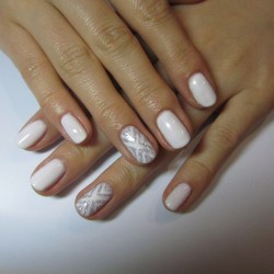 Simple nails photo