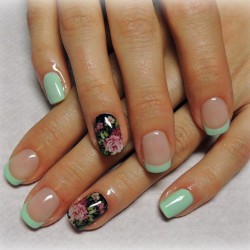 Light green french nails photo