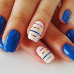 Azure nails photo