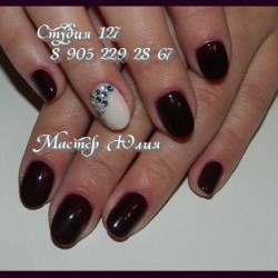 Brown and beige nails photo