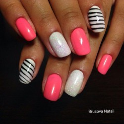 Summer nails shellac photo