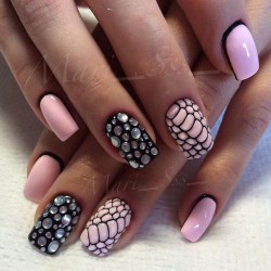 Charming nails photo