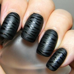 Nails with wavy lines photo