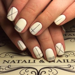 Foil nail art photo