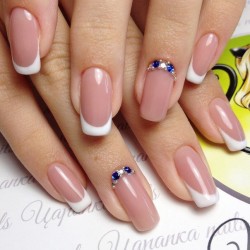 Nude french manicure photo