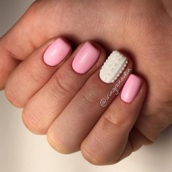 Pink nails photo