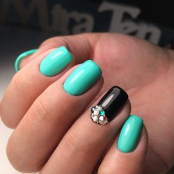 Ideas of turquoise nails photo