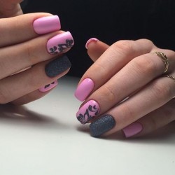 Pink dress nails photo