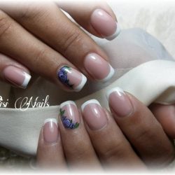 Light french nails photo