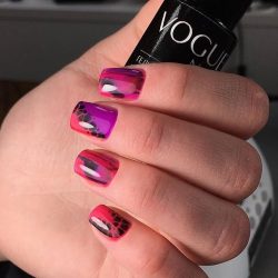 Stained nails photo