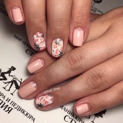 Sakura nails photo