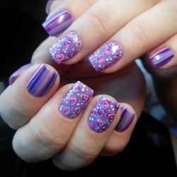 Light purple nails photo