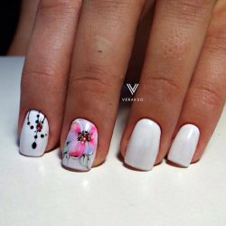 White nails ideas photo