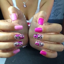 Acid pink nails photo