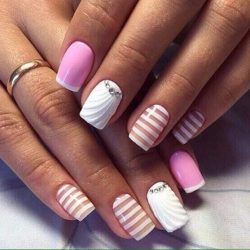 Stylish French nails photo