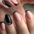 Medium nails