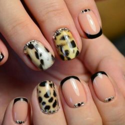 Leopard gel polish photo