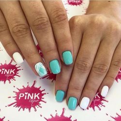 White and turquoise nails photo