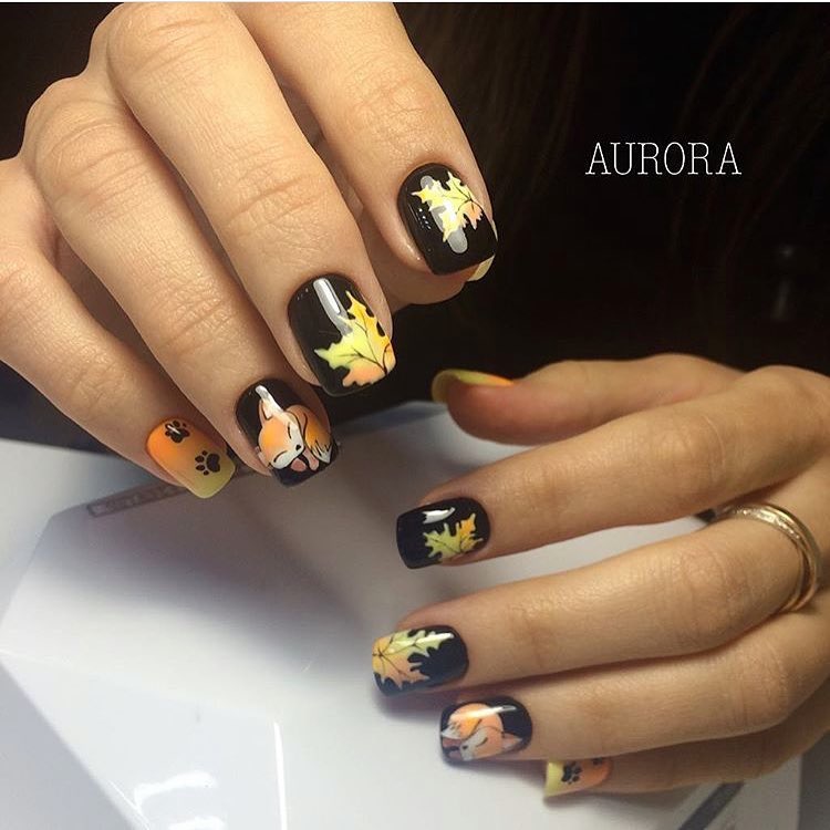 Autumn nails with leaves