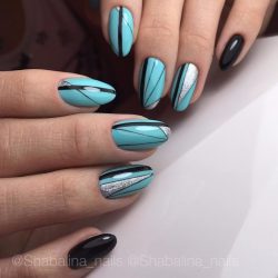 Black and turquoise nails photo