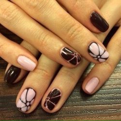 Pink and brown nails photo