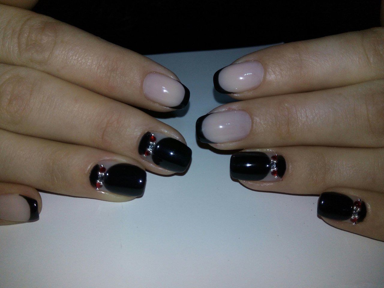 Dark short nails